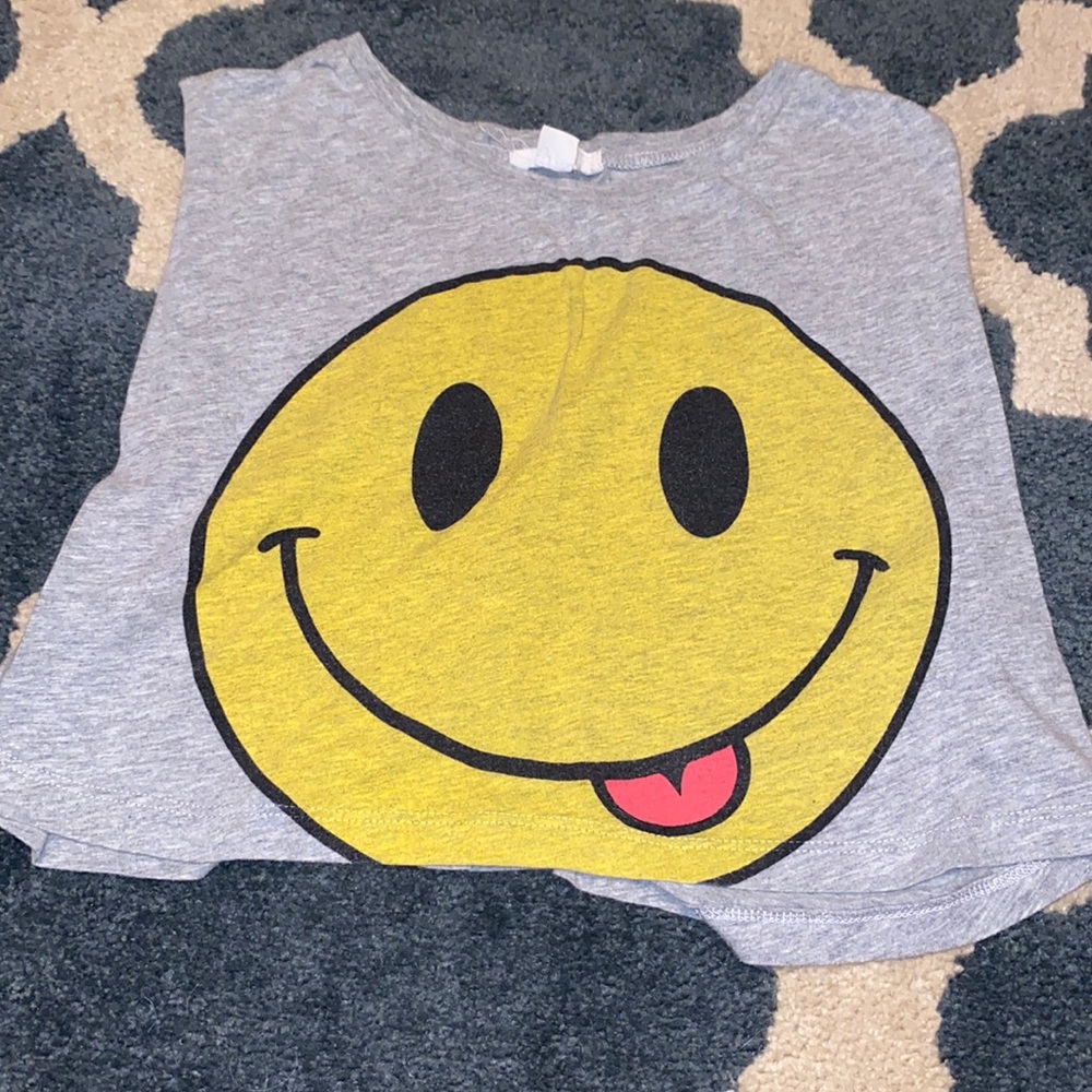 Smile Crop Muscle Tank